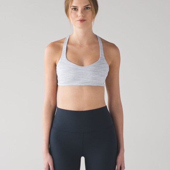Free to Be Zen Bra - Lululemon size 6 - Picture 2 of 9